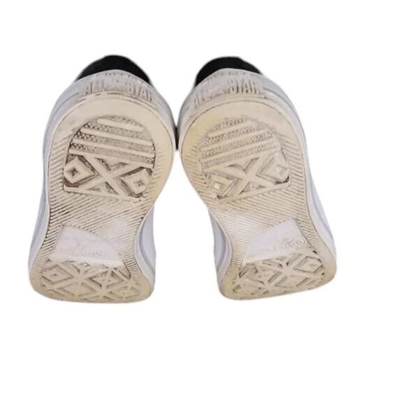 Converse Shoes Womens 7 Sneakers Chuck Taylor Patent Leather All Star Black Low - Picture 7 of 13